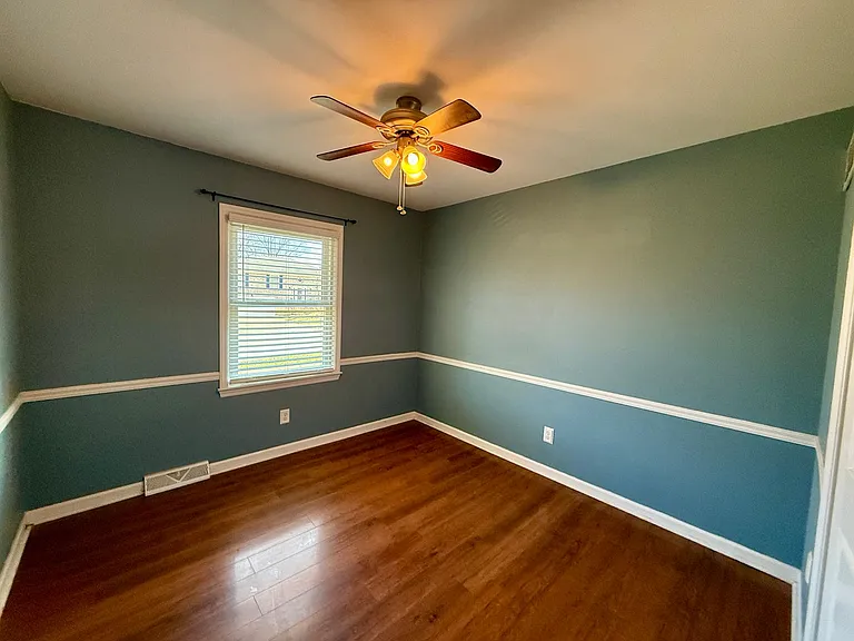 1104 Spring Run Rd — Photo 9