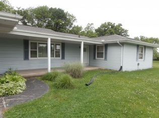 3010 18th St, Charleston, IL 61920