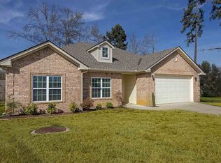 2239 Woodgrove Ln, Longview, TX 75605