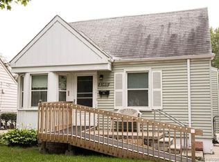 20476 Norborne, Redford, MI 48240