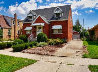 9337 S Richmond Ave, Evergreen Park, IL 60805