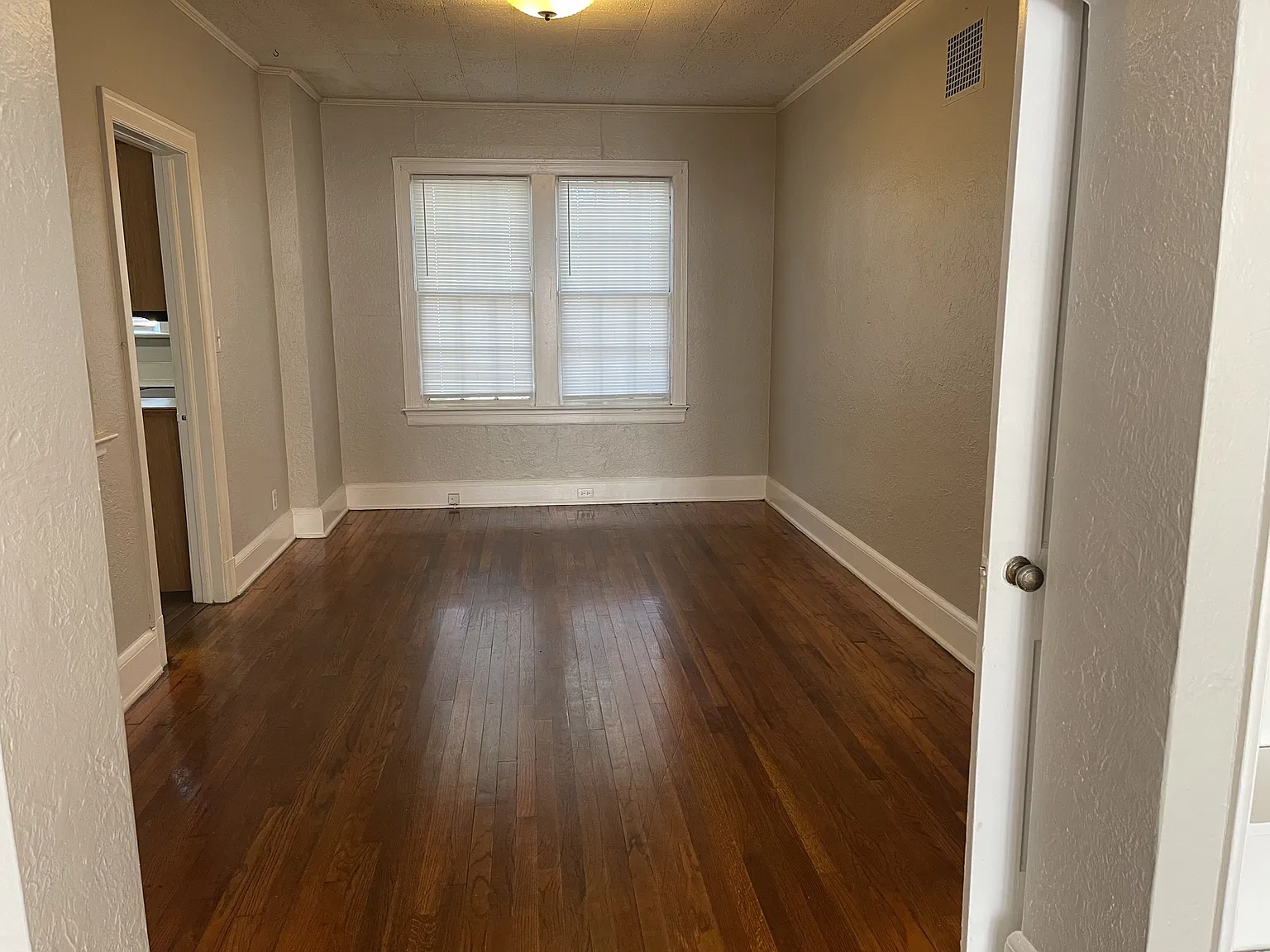 1325 Donald Street - 2 — Photo 2