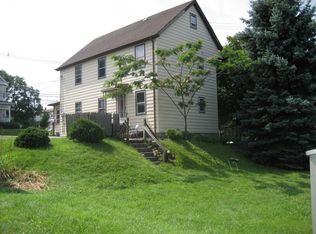 118 Prospect St, Lodi, NJ 07644