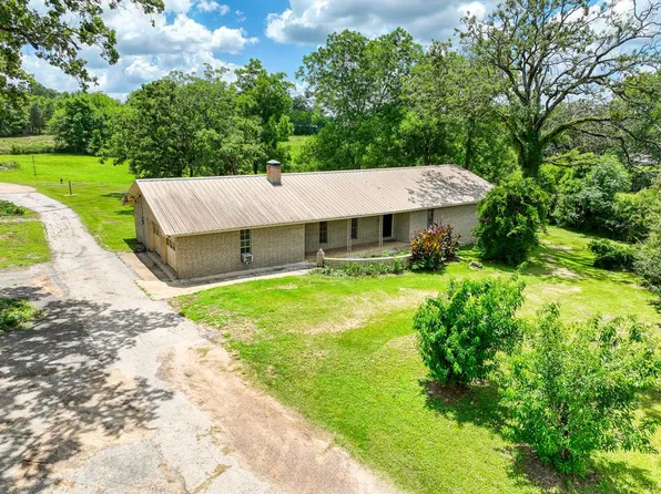 3339 N State Highway 19, Palestine, TX 75803