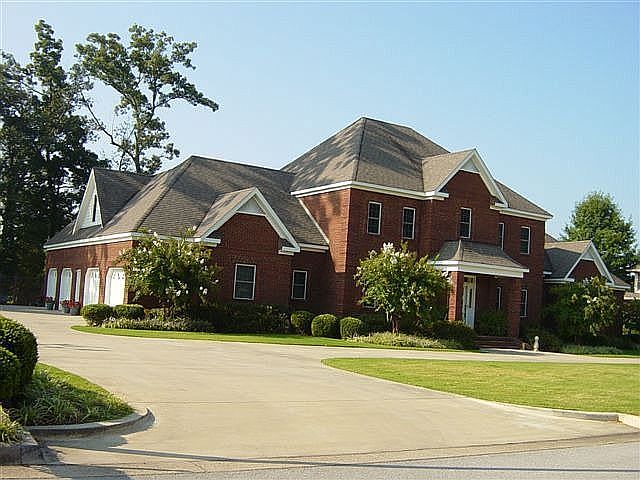 102 Golfview Drive