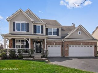 309 Monument Rd, Elgin, IL 60124