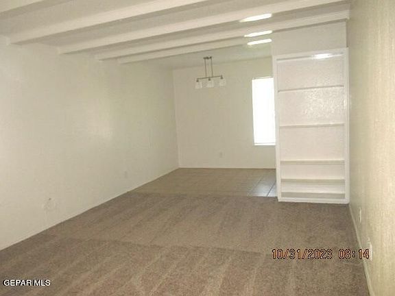 3rd image of 6201 Escondido Dr APT 4G