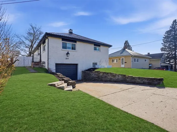 2833 Oak St, Bethel Park, PA 15102