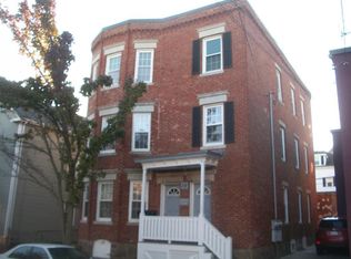 10 Prince St #3, Salem, MA 01970