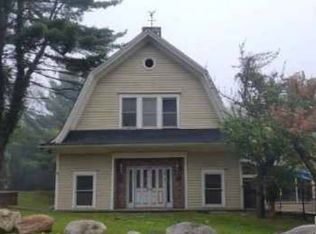 246 Cherry Ln, Suffern, NY 10901