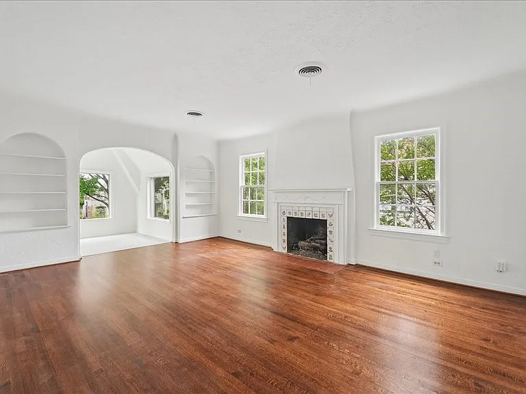 4416 Westway Ave — Photo 5