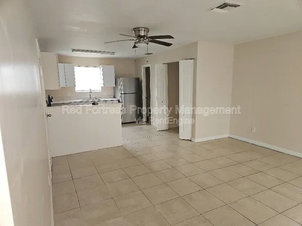 17306 Whitewater Ct, Fort Myers Beach, FL 33931