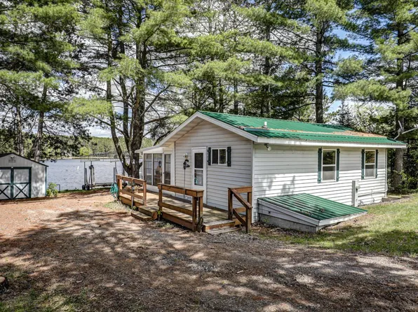 2246 Martin Dr, Tomahawk, WI 54487