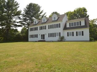 51 Station Rd, Amherst, MA 01002