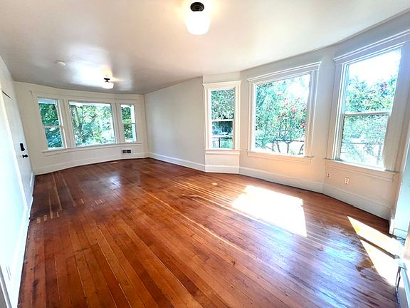 2nd image of 714 S I St #A