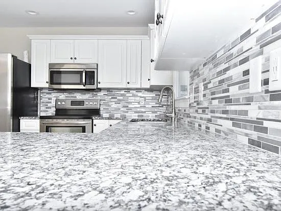 339 Patchen Dr — Photo 5