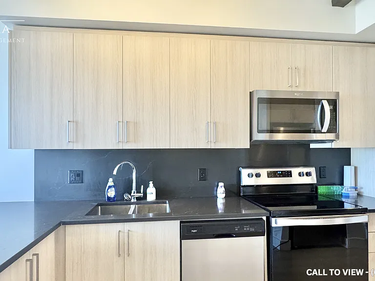 145 Columbia St W #2435 — Photo 4