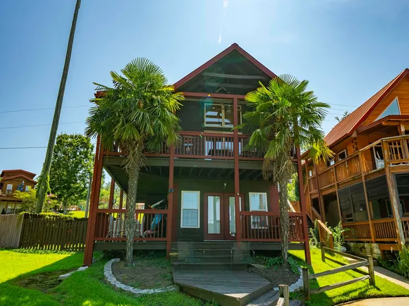 149 Marina Cove Dr, Gilbert, SC 29054