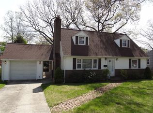 70 Marcy Rd, Bridgeport, CT 06606