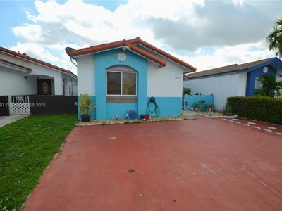 2842 W 74th Pl, Hialeah, FL, 33018