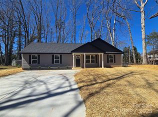 636 Bee Tree Rd, Salisbury, NC 28146