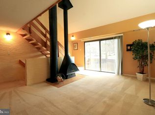 805 Stratford Dr APT 2, State College, PA 16801