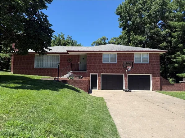 29 Stonecrest St, Saint Joseph, MO 64506