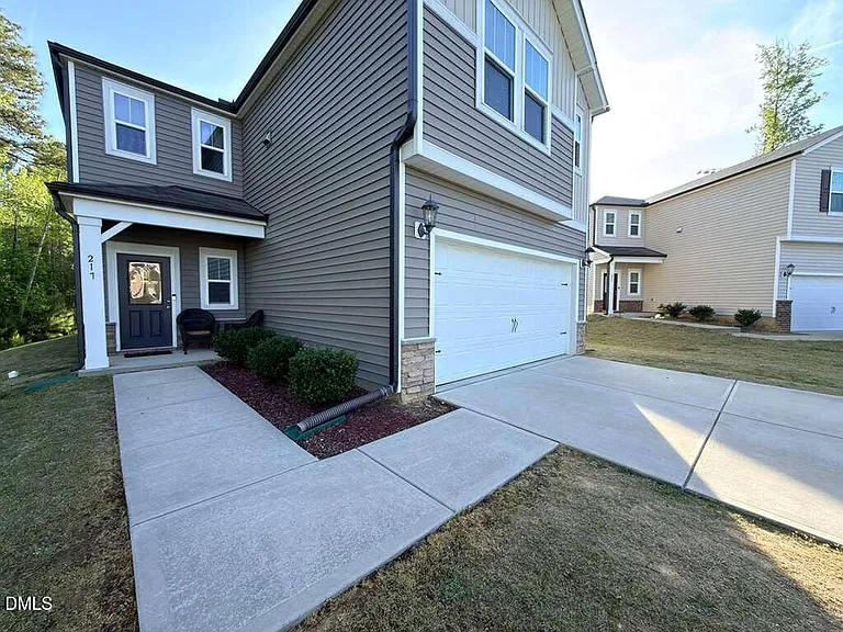 217 Wilbur Lake Dr — Photo 3