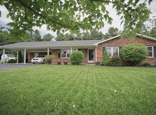 65 Southway Dr, Lancaster, KY 40444