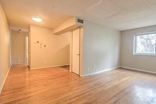 3508-10 Russell Ave Photo 1