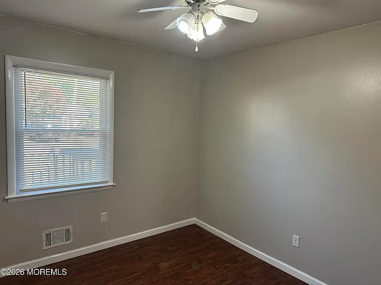 456 Hulse Ave — Photo 22
