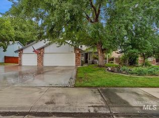 189 W Claire St, Meridian, ID 83646