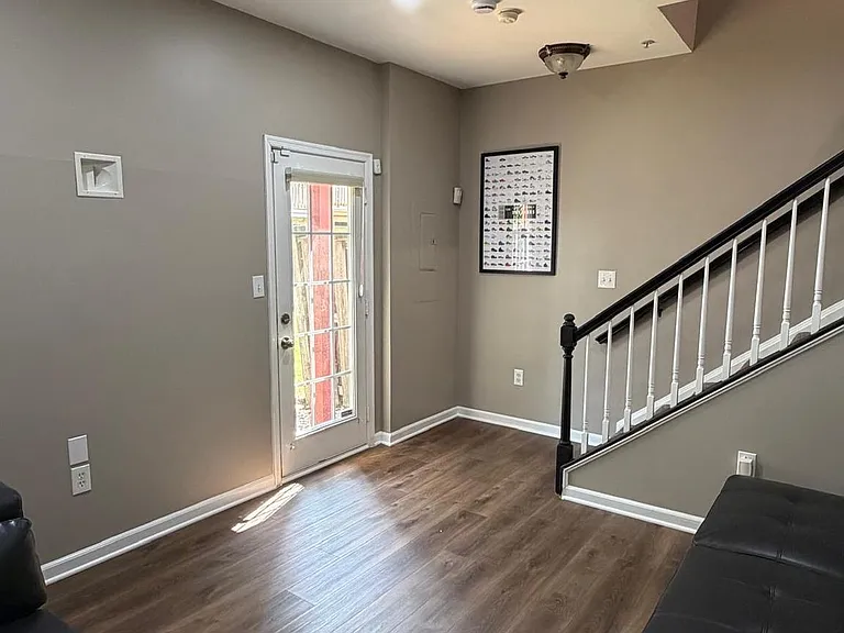 8307 Green Grass Rd — Photo 22