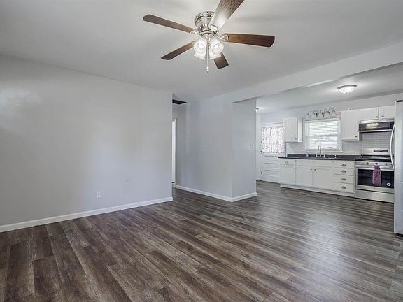 4th image of 4018 Kipling Dr