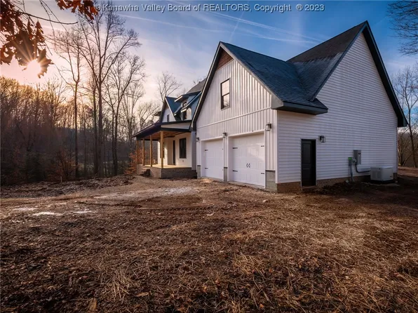 175 Aspen Ridge Dr, Scott Depot, WV 25560