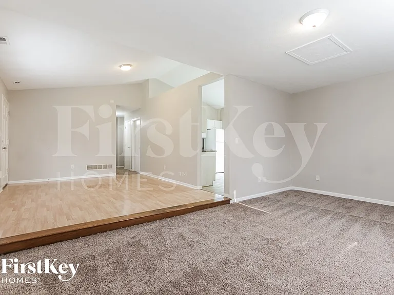 5613 Simmul Ln — Photo 4