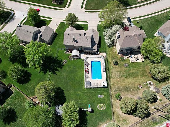 5th image of 14012 Ames Ave