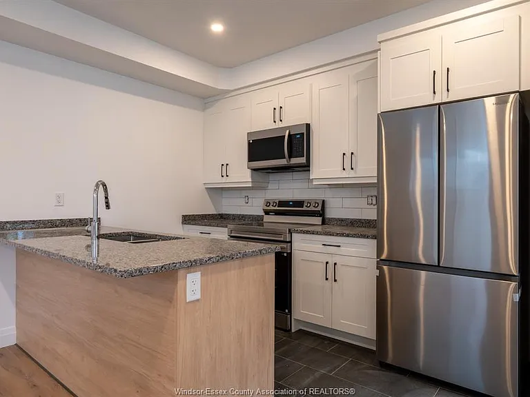 987 Ford Blvd #2 — Photo 16
