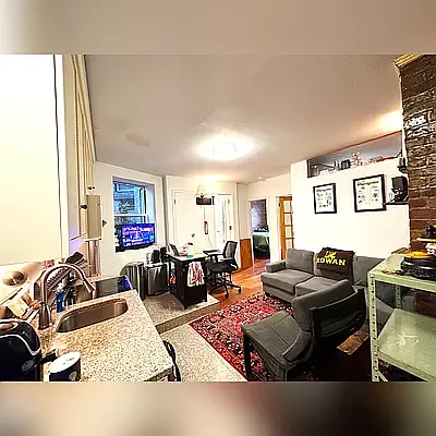 Rented by Bond New York | media 3