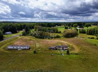 6524 N River Rd, Evart, MI 49631