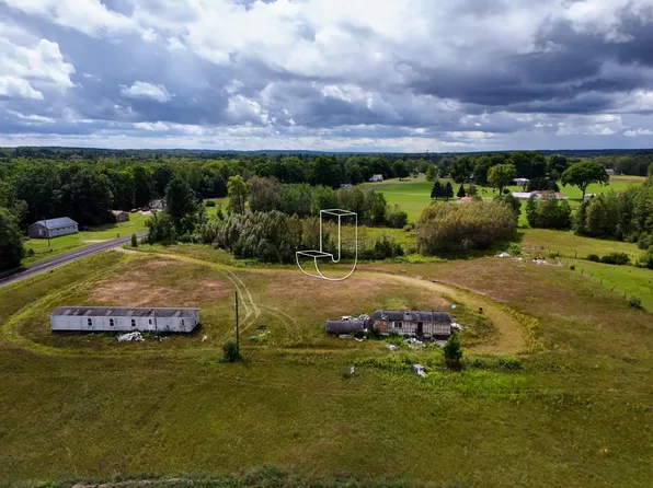 6524 N River Rd, Evart, MI 49631
