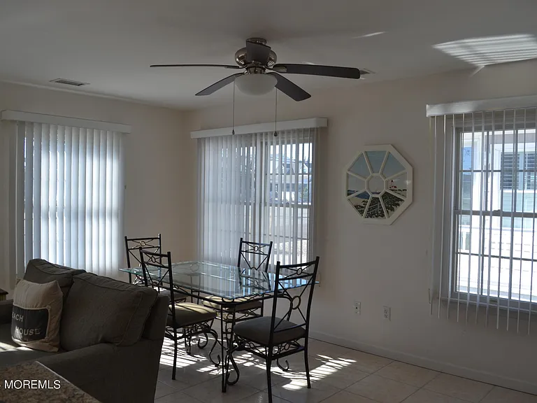 1707R Baltimore Ave — Photo 5
