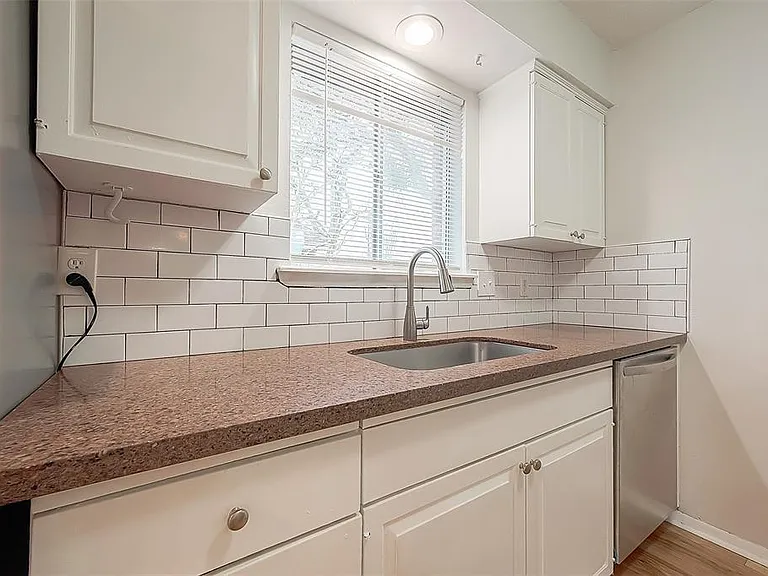 15726 Sea Liner Dr — Photo 13