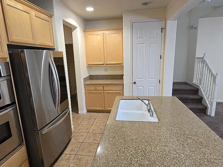 5066 Fioli Loop — Photo 11