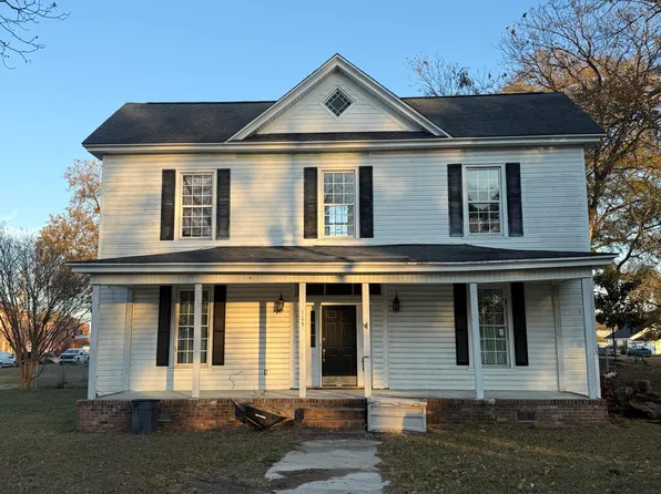105 S Mill Street, Pikeville, NC 27863