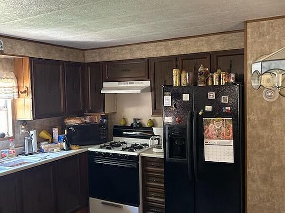 5th image of 100 Pinecrest Dr #86