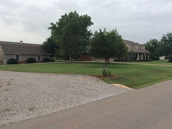 4th image of 13119 Lacresta Dr