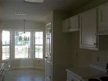 4 Ridgeton Court — Photo 3