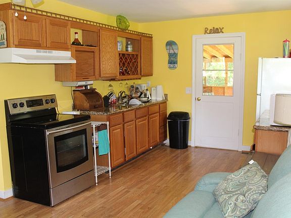 4th image of 147 Abbeville Dr
