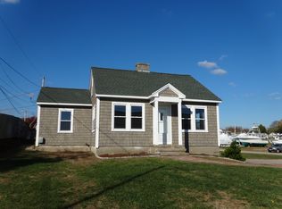 11 Sherman Rd, South Kingstown, RI 02879